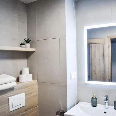 Hniezdo V Raji 2 - Luxury Rest In The Hearth Of Apartment